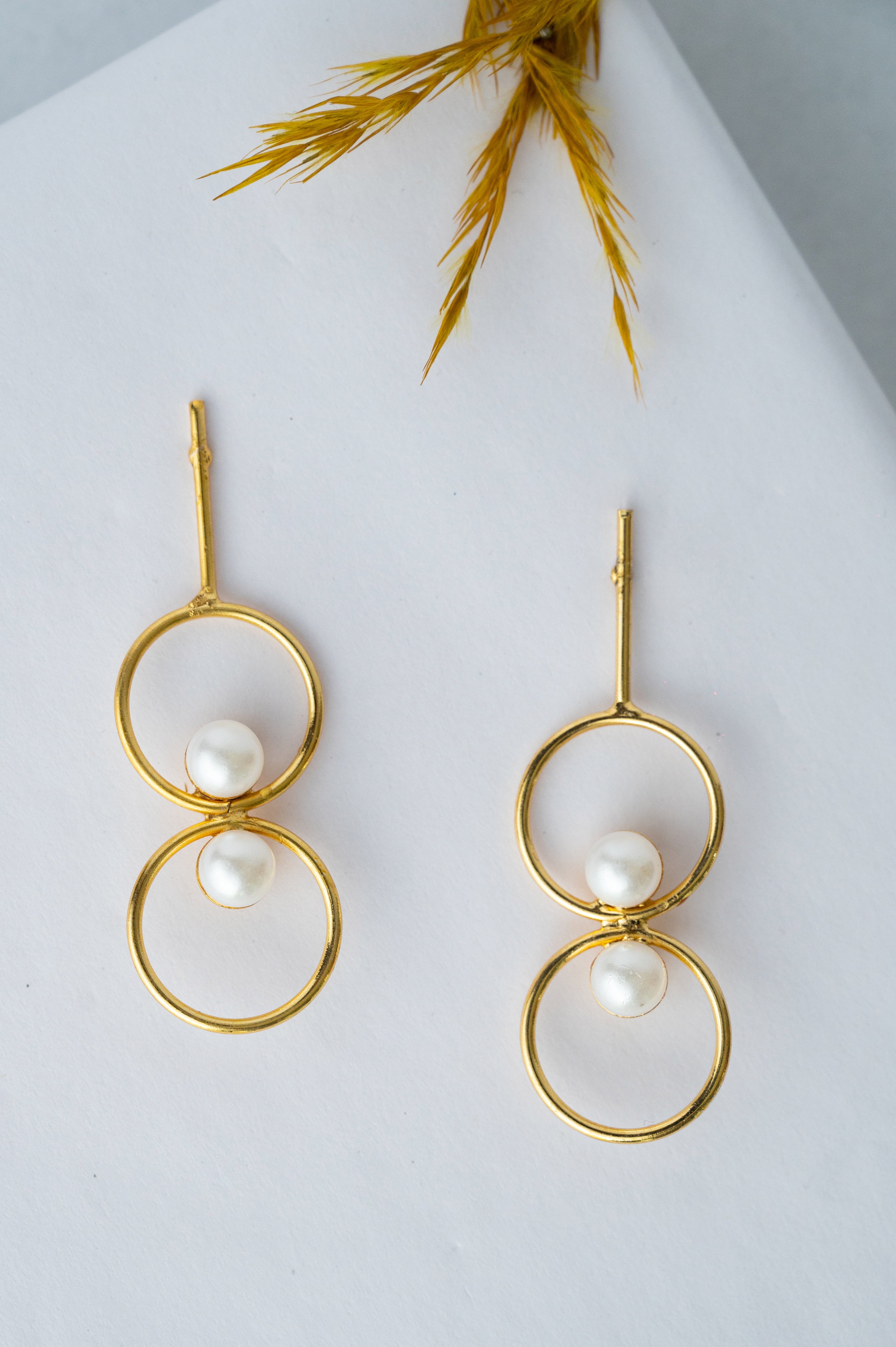 Aurea Pearl Arc Earrings