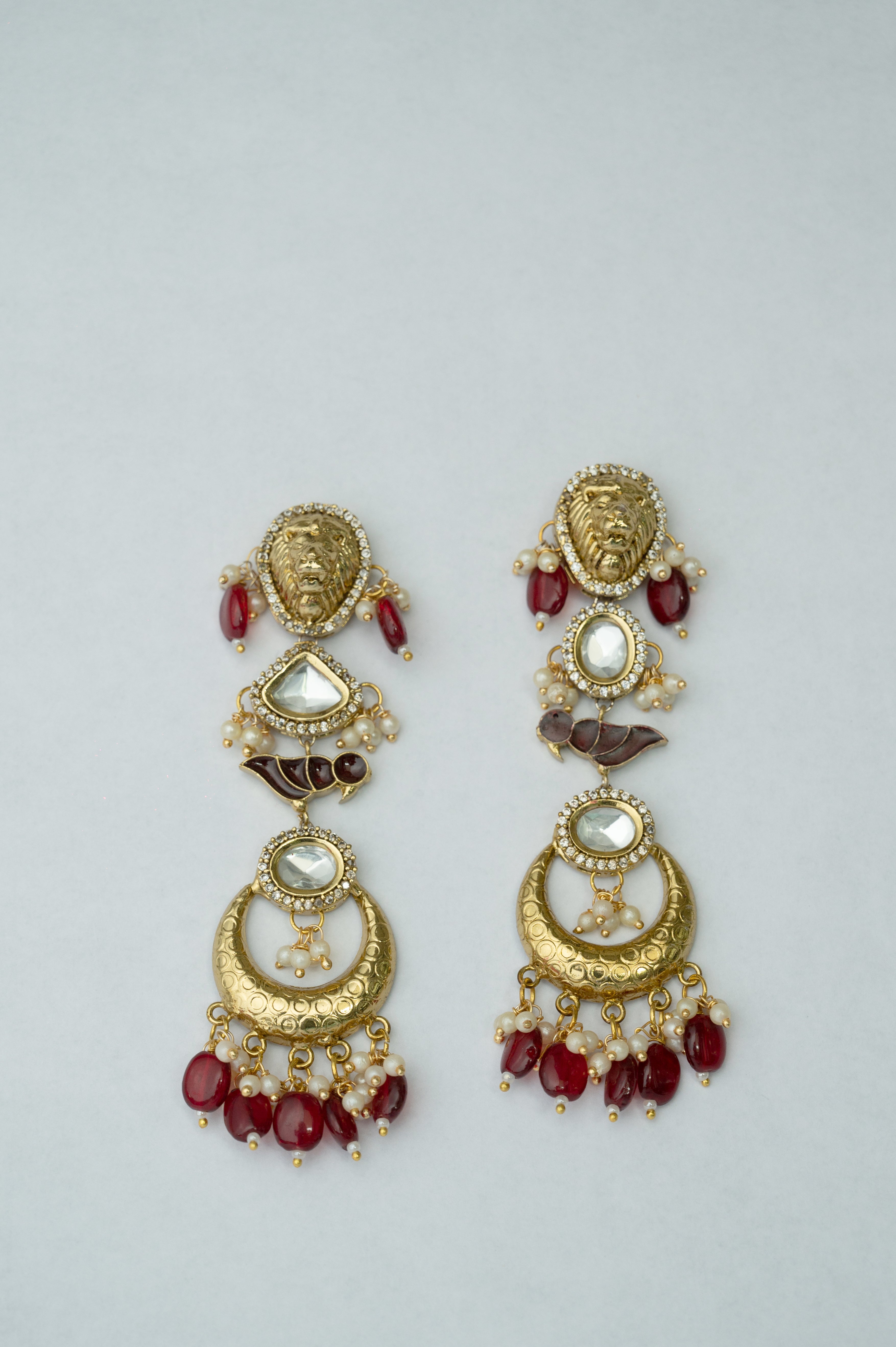Maharani Roar Chandbalis