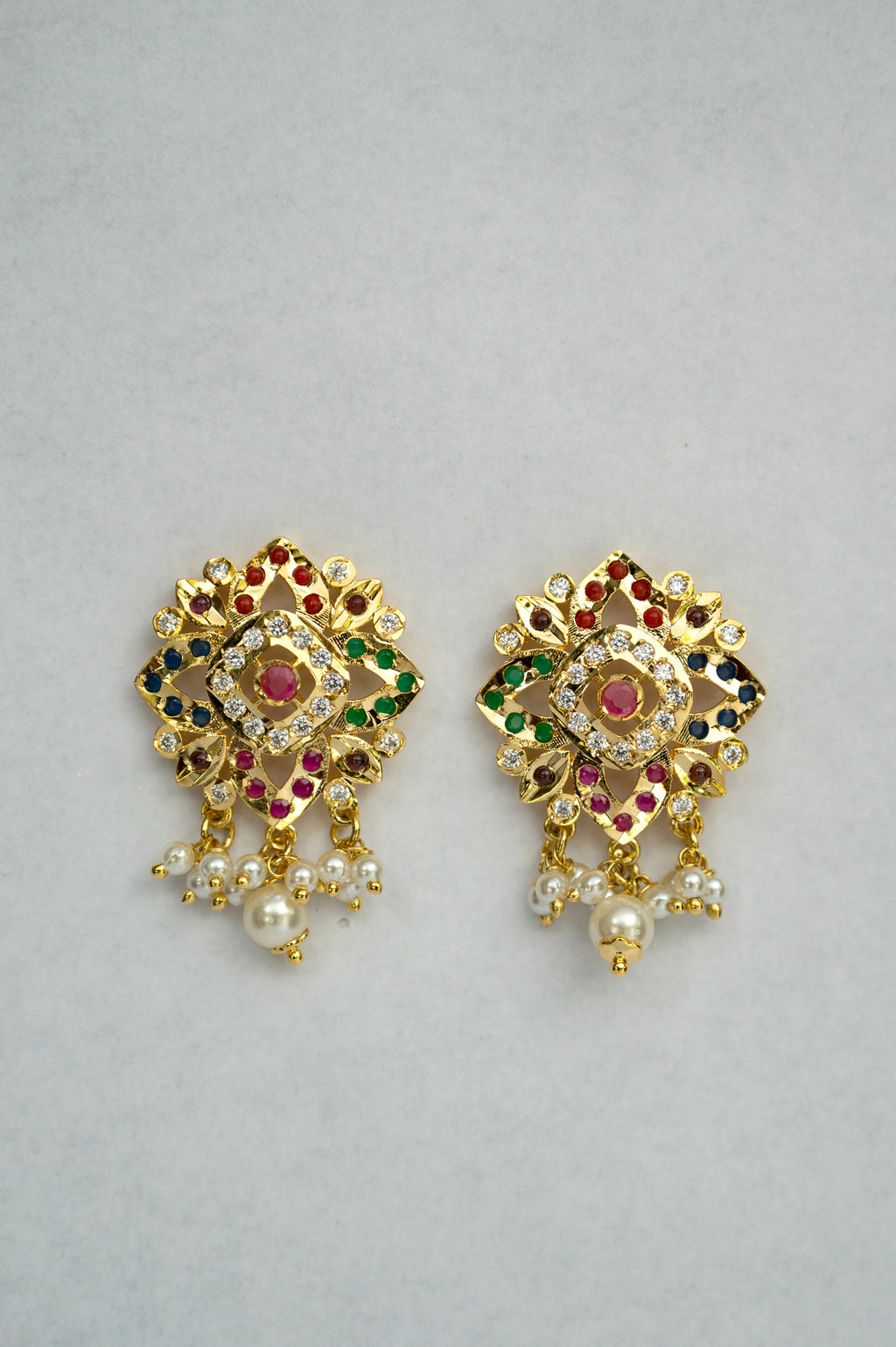 Jadua Navratan Kundan Choker Set