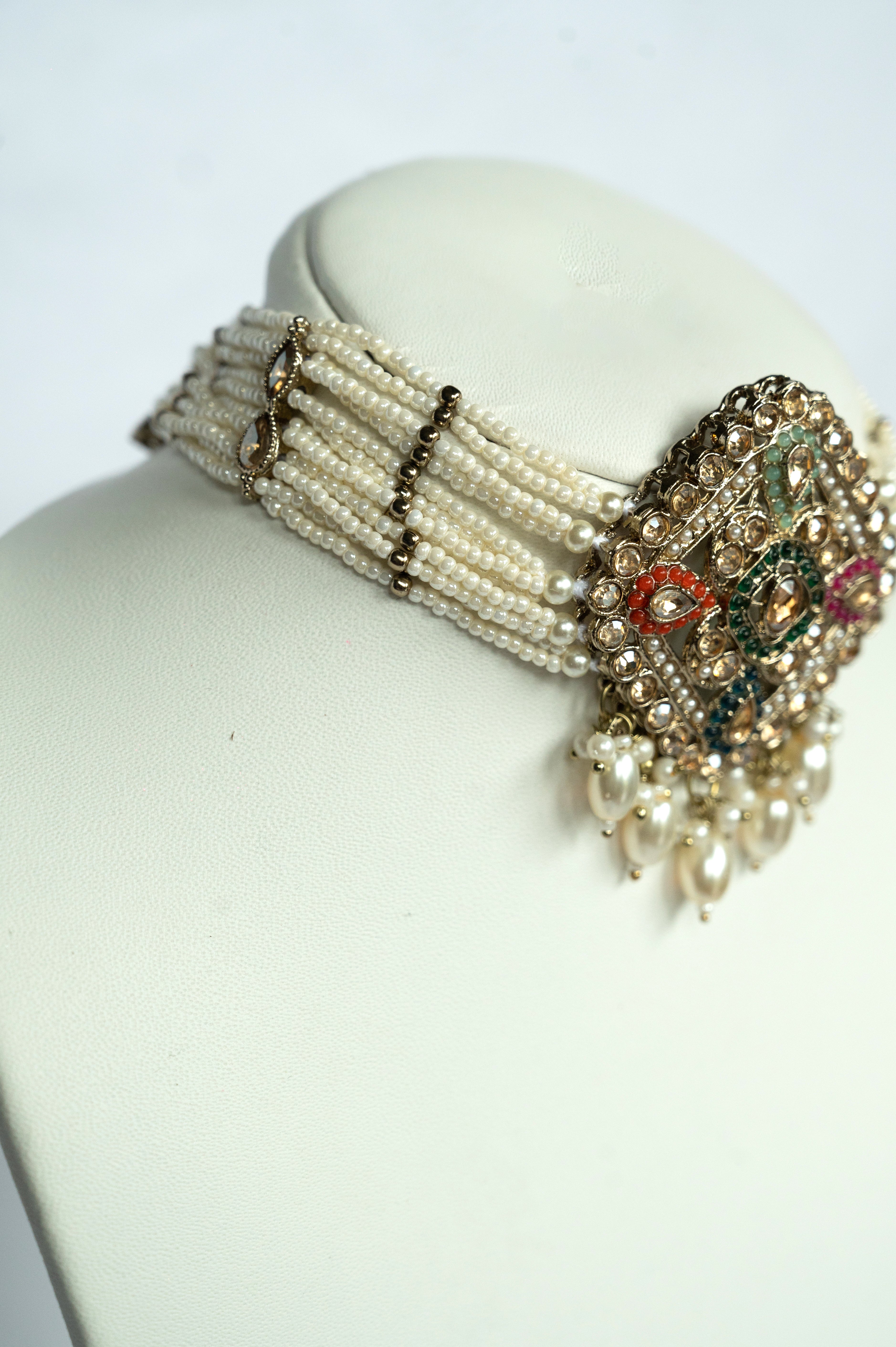 Deviya Navratna Choker Set