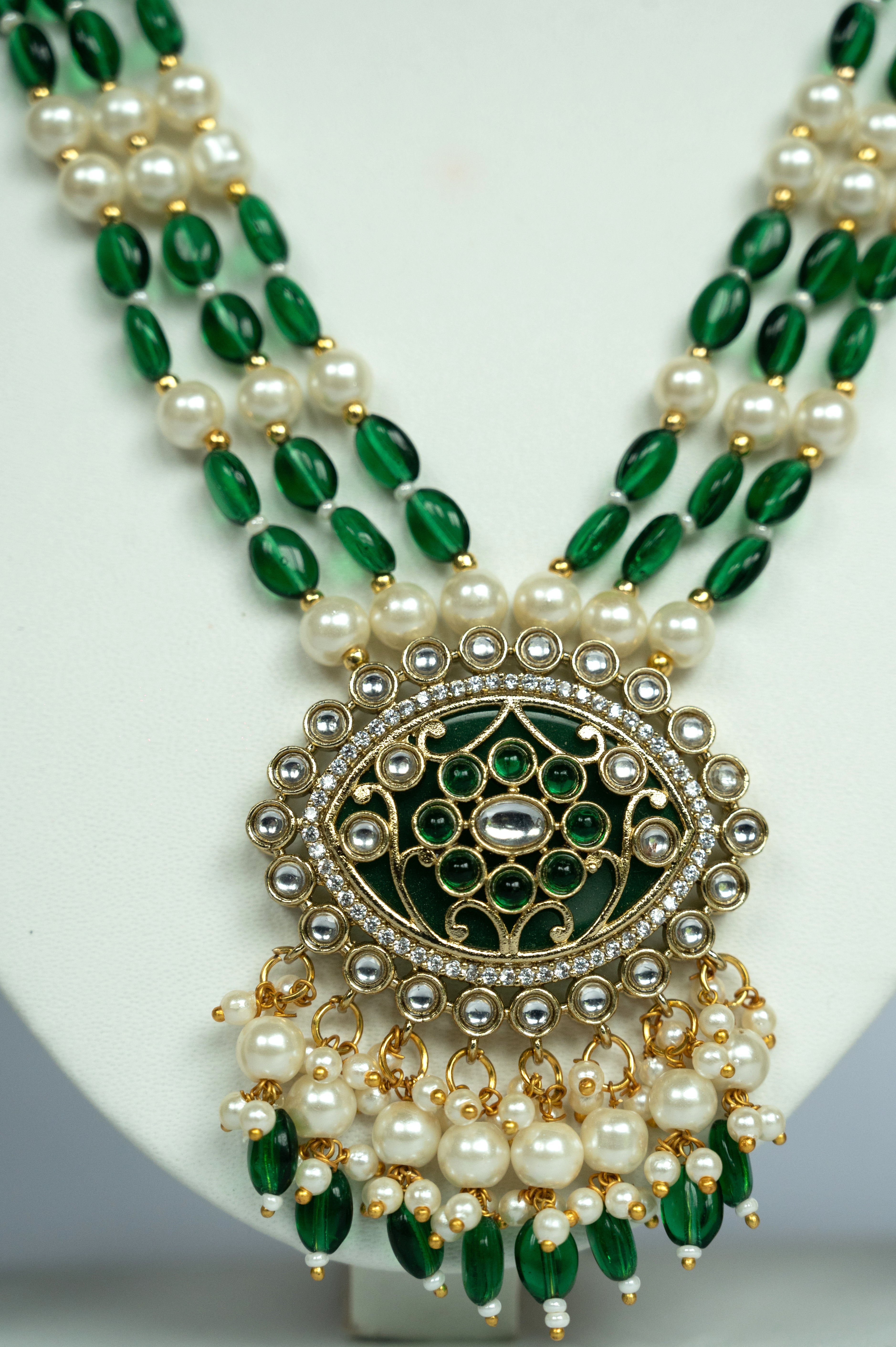 Maharani Haar with Emerald & Pearls