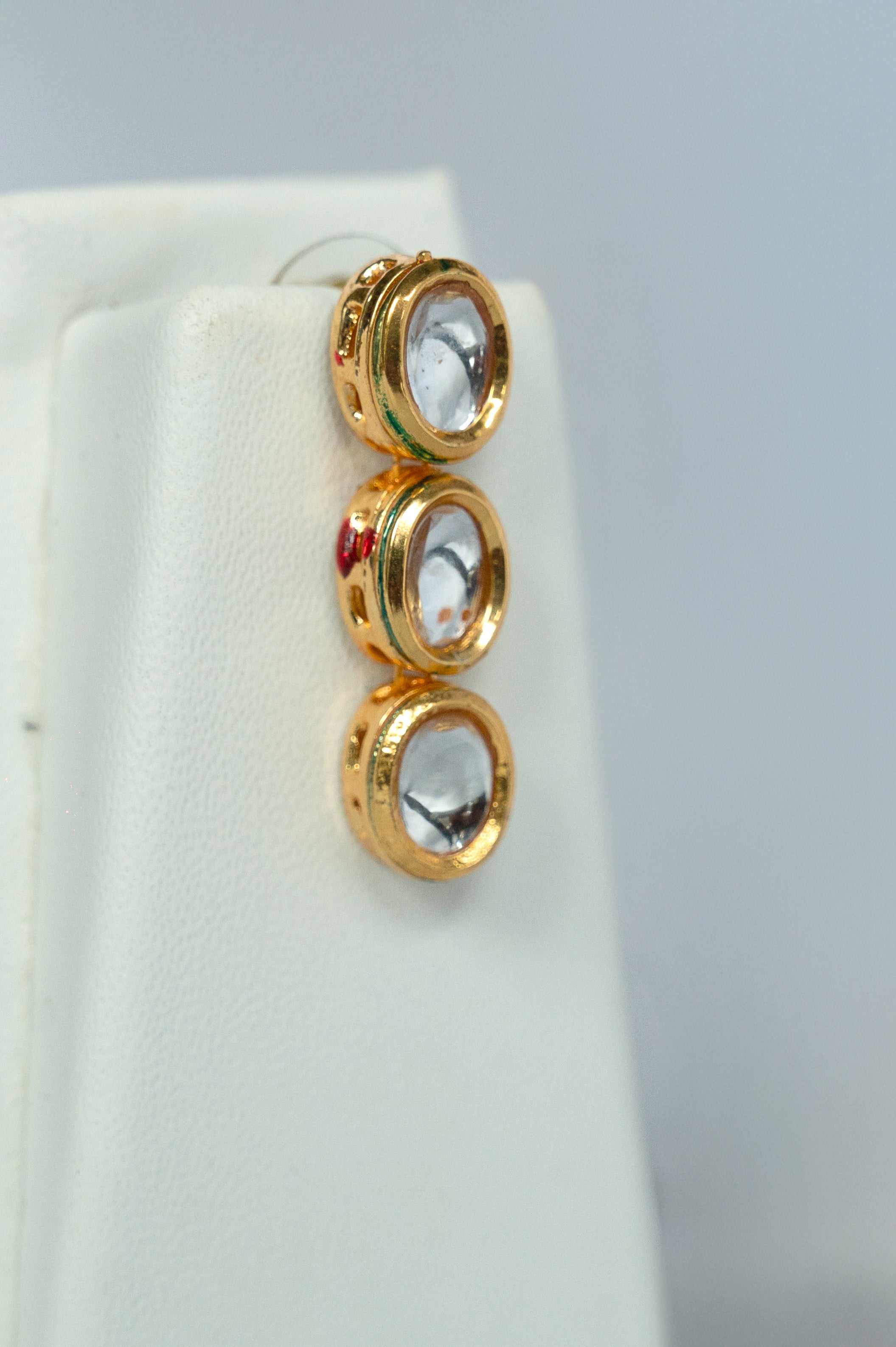 Classic Rajwada Kundan Set-in Oval, teardrop and round