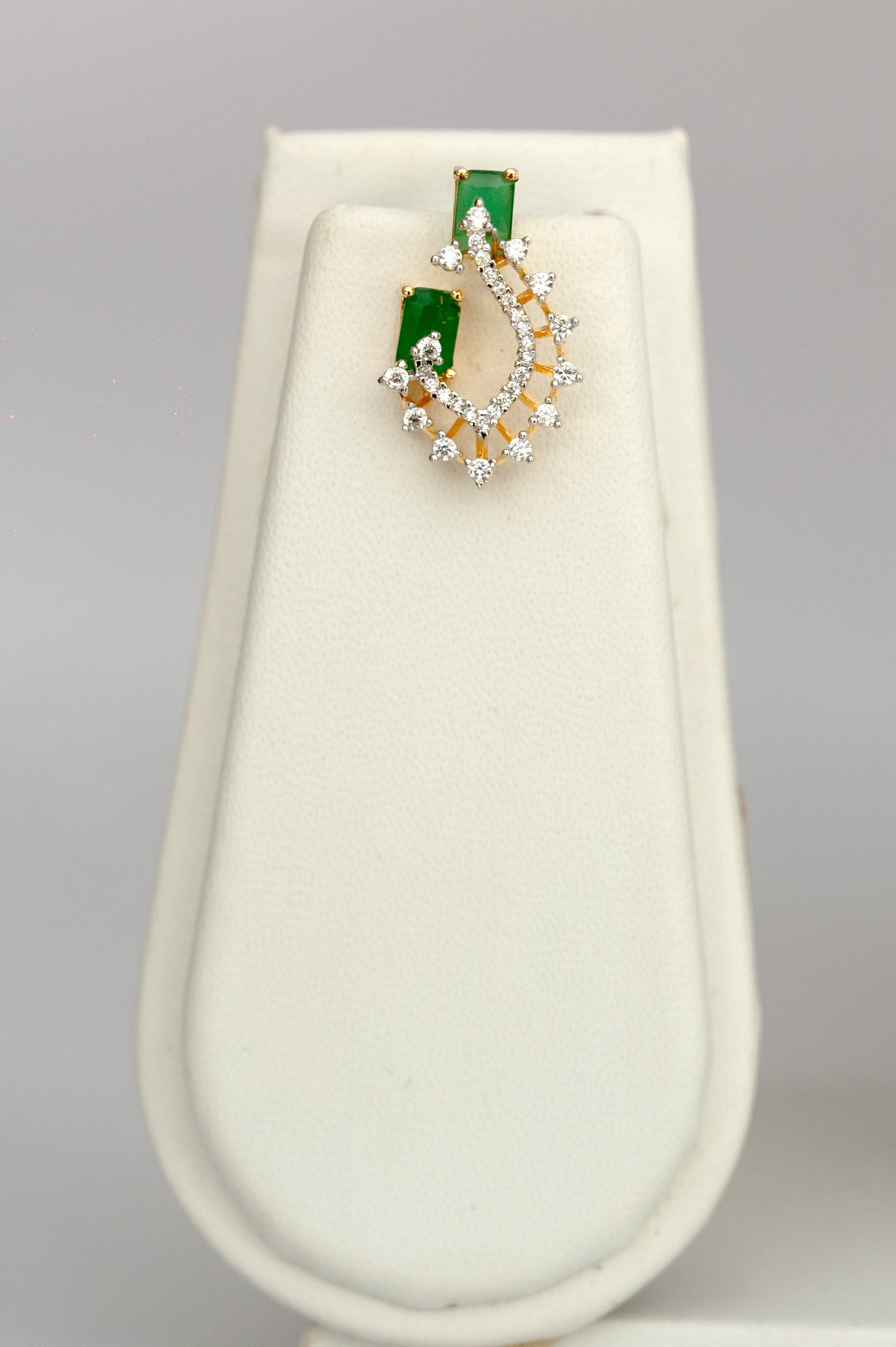 Emerald Grace Pendant Set