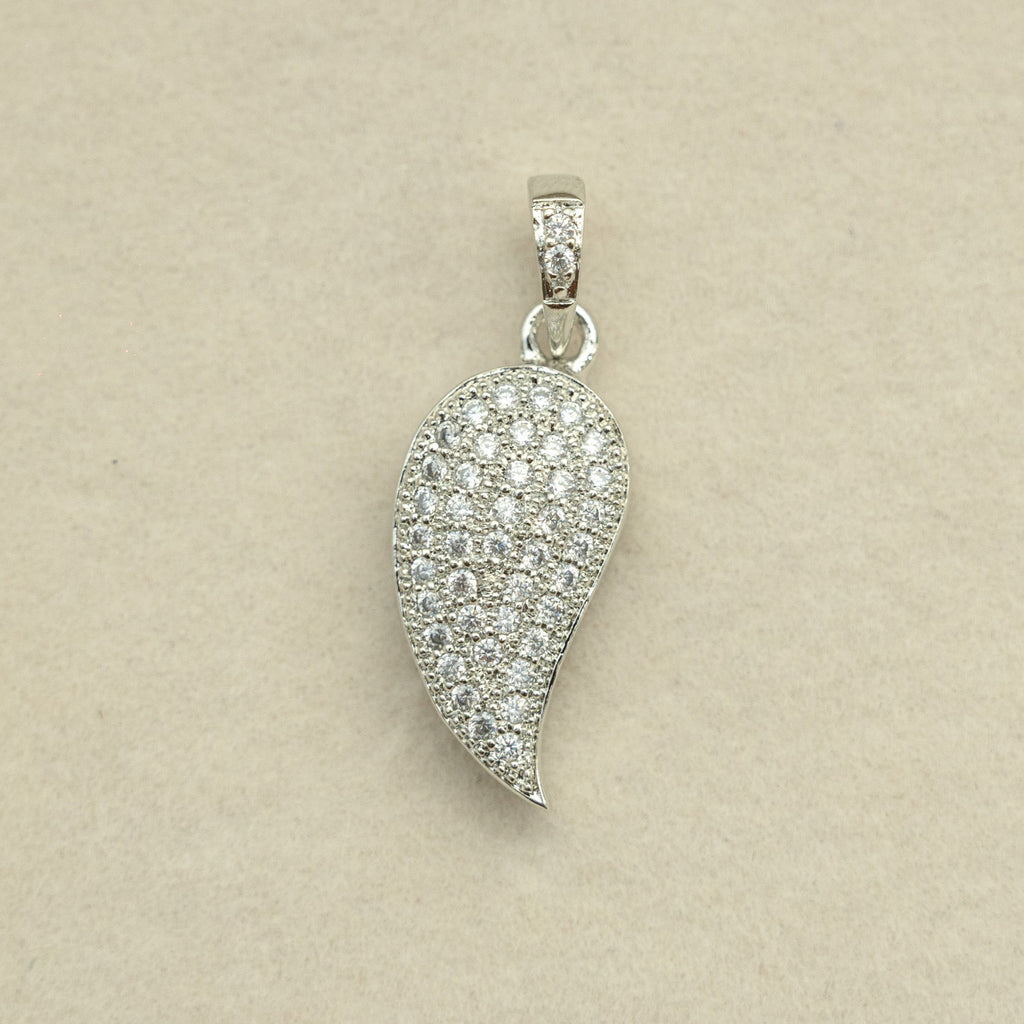Diamond Leaf Pendant Set
