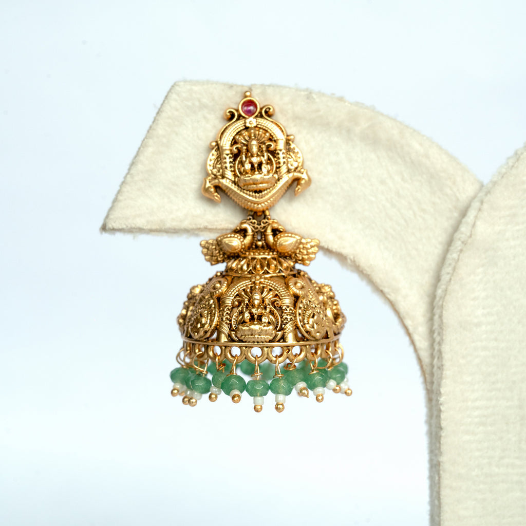 Rajamandira Jhumka