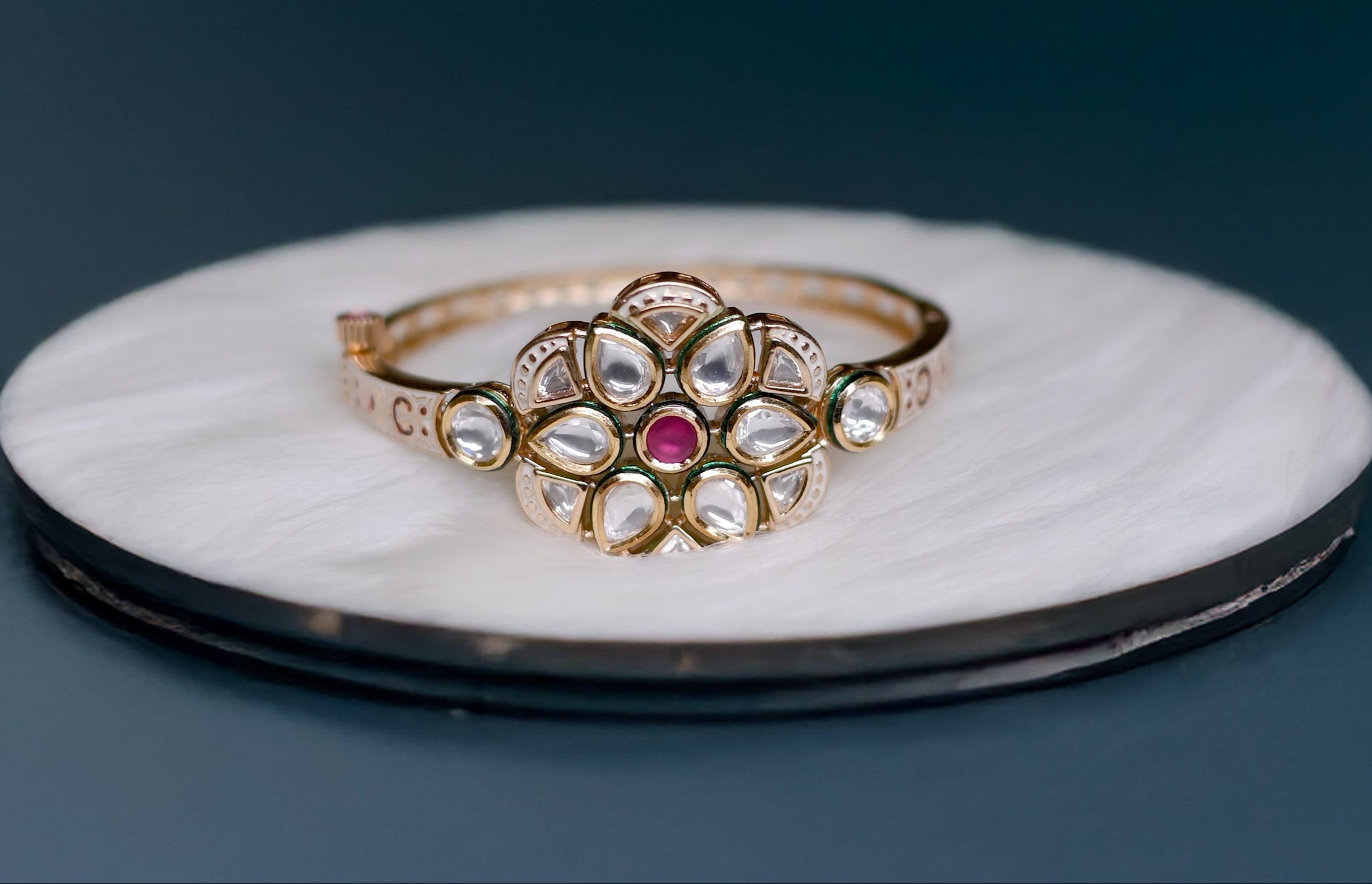 Kundan Kamal Bracelet