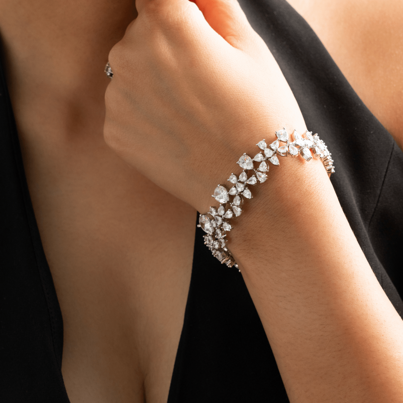 Auro Baguette Diamond Tennis Bracelet - Suramya
