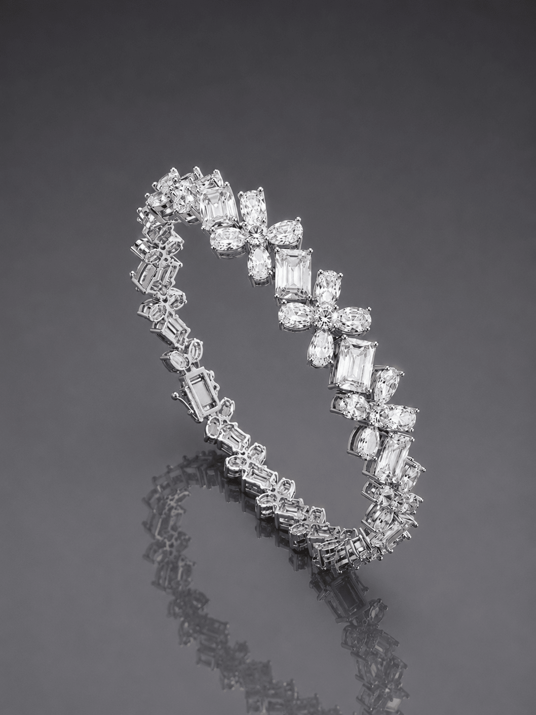 Baguette Diamond Tennis Bracelet - Suramya Designs