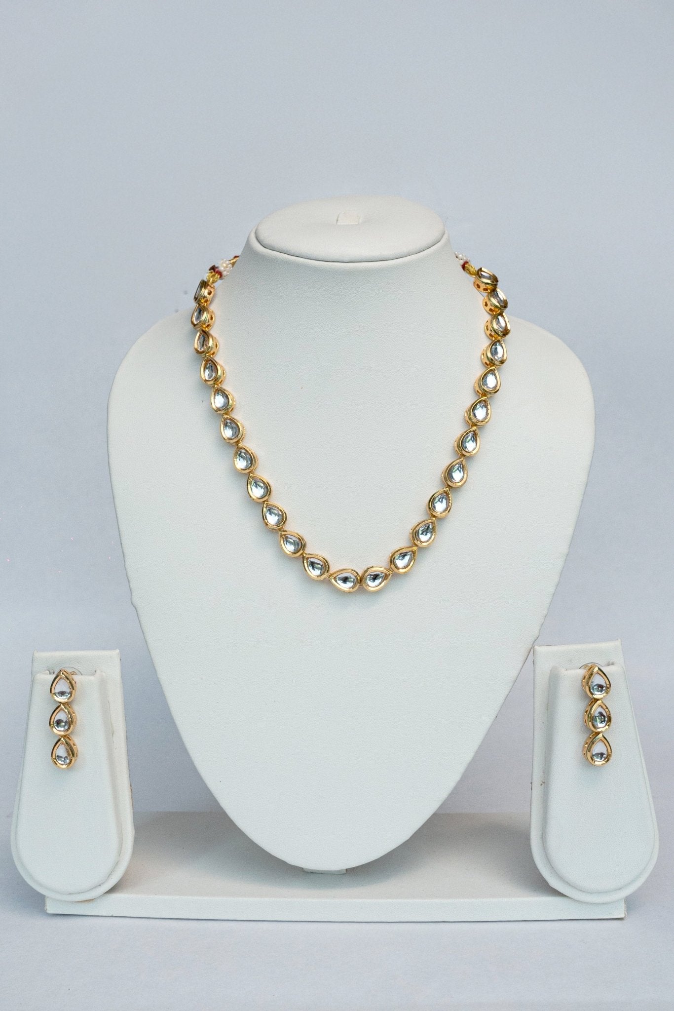 Classic Rajwada Kundan Set-in Oval, teardrop and round - Suramya