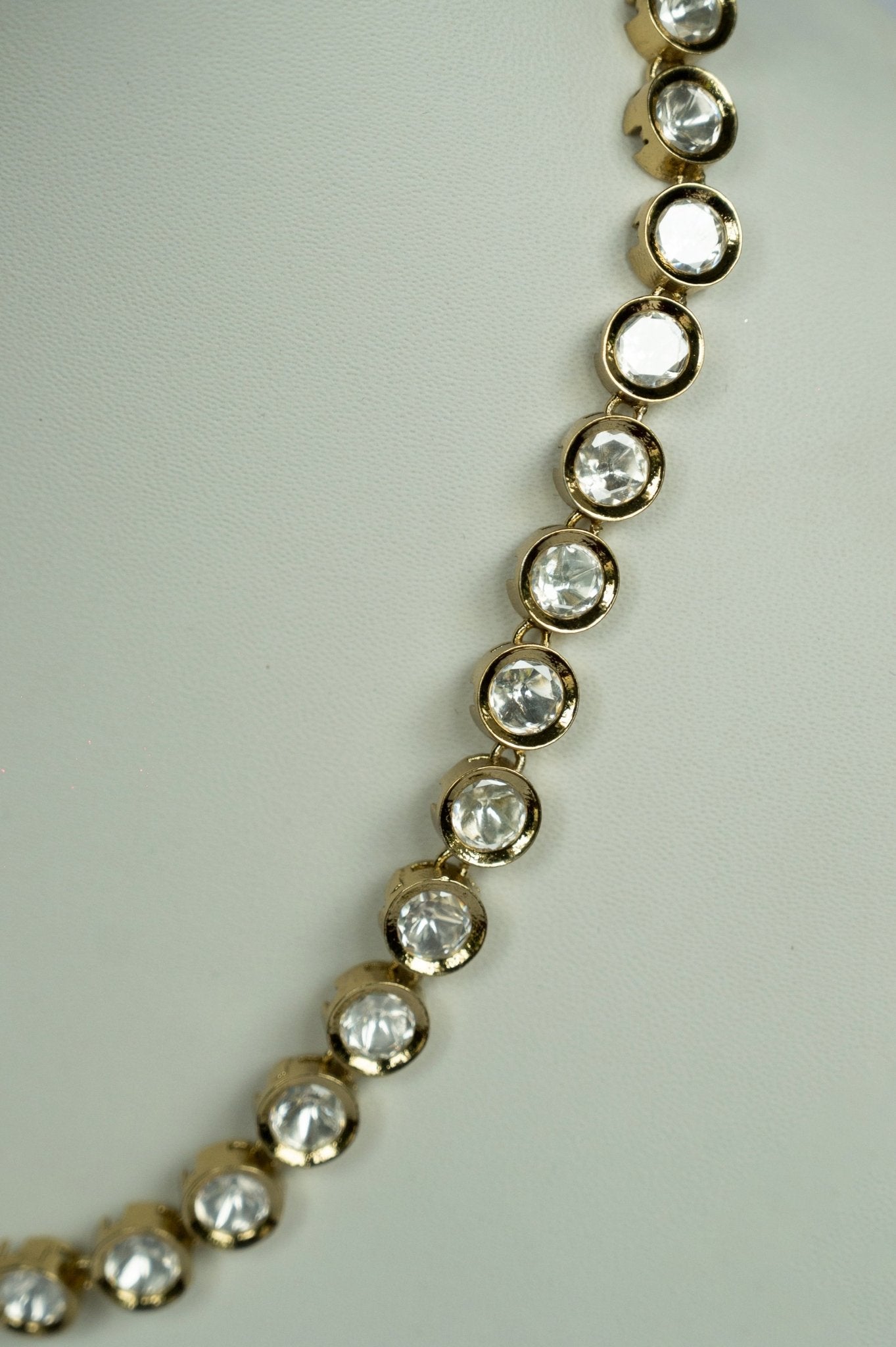 Classic Rajwada Kundan Set-in Oval, teardrop and round - Suramya