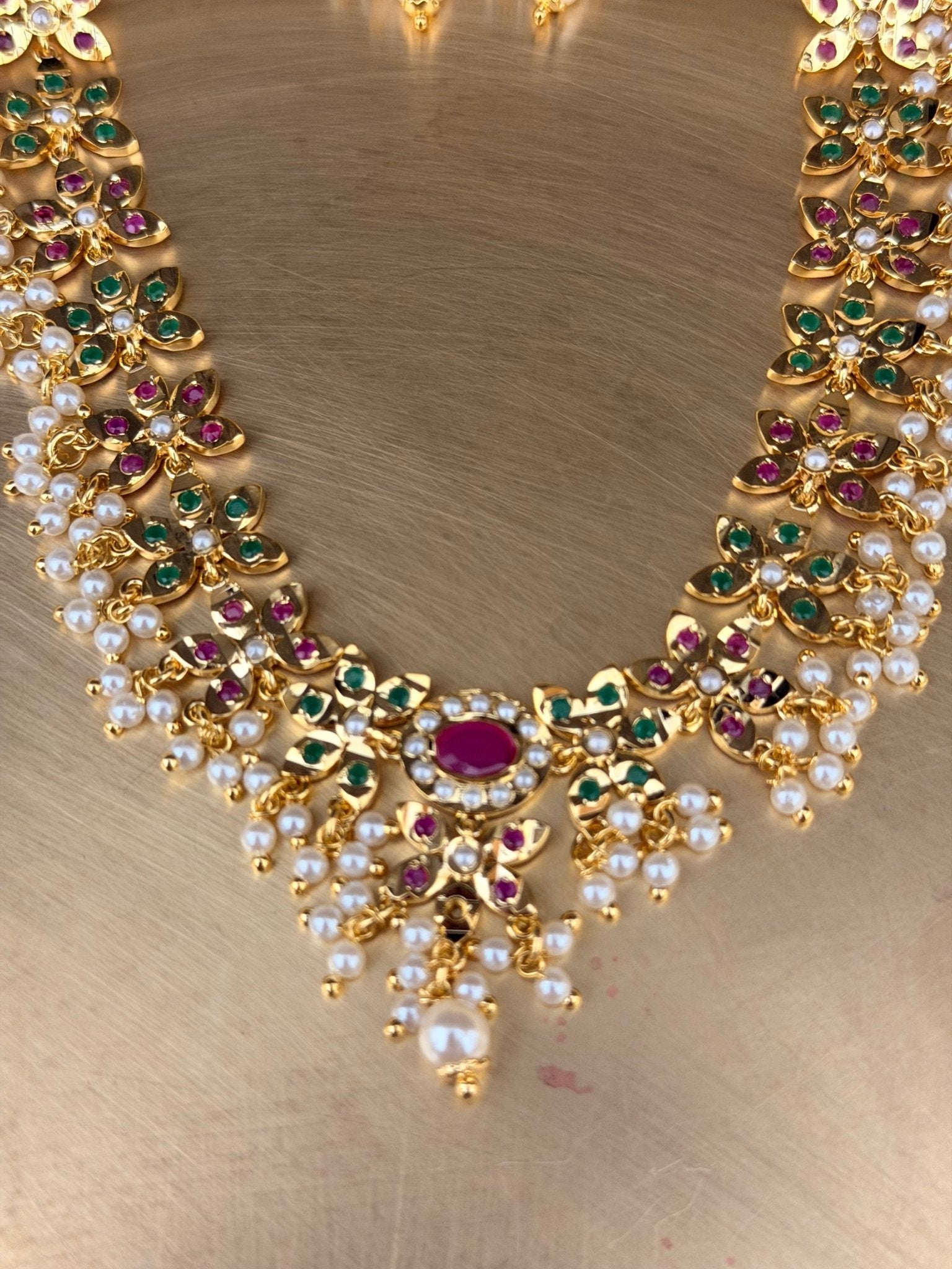 Delicate Navratan Jadua Pearl Necklace Set - Suramya