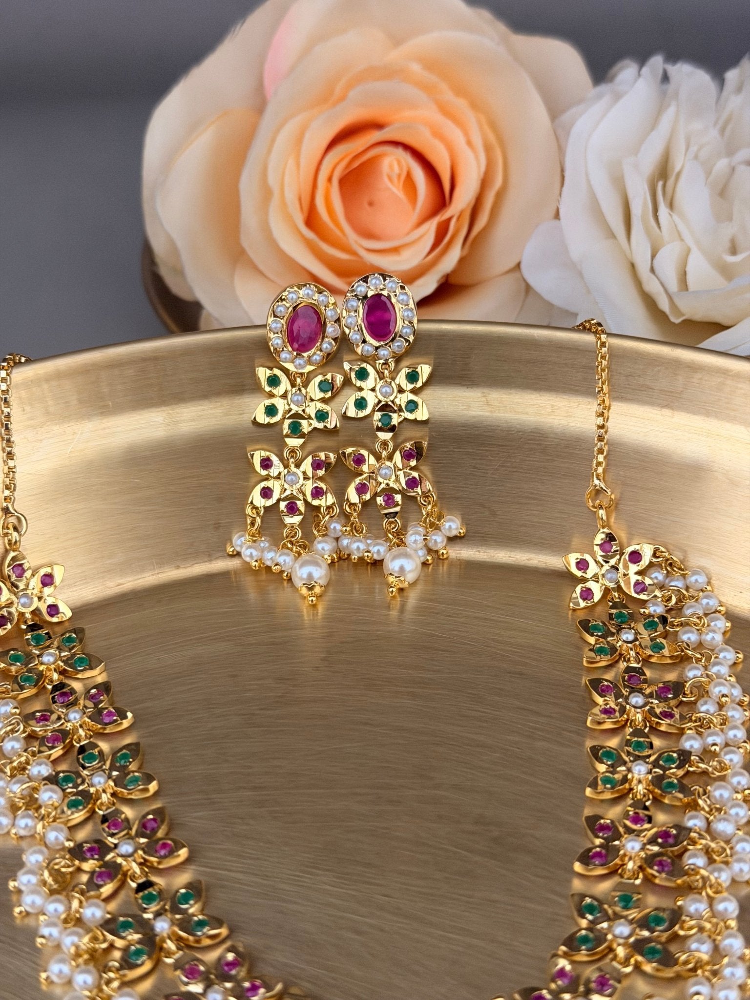 Delicate Navratan Jadua Pearl Necklace Set - Suramya
