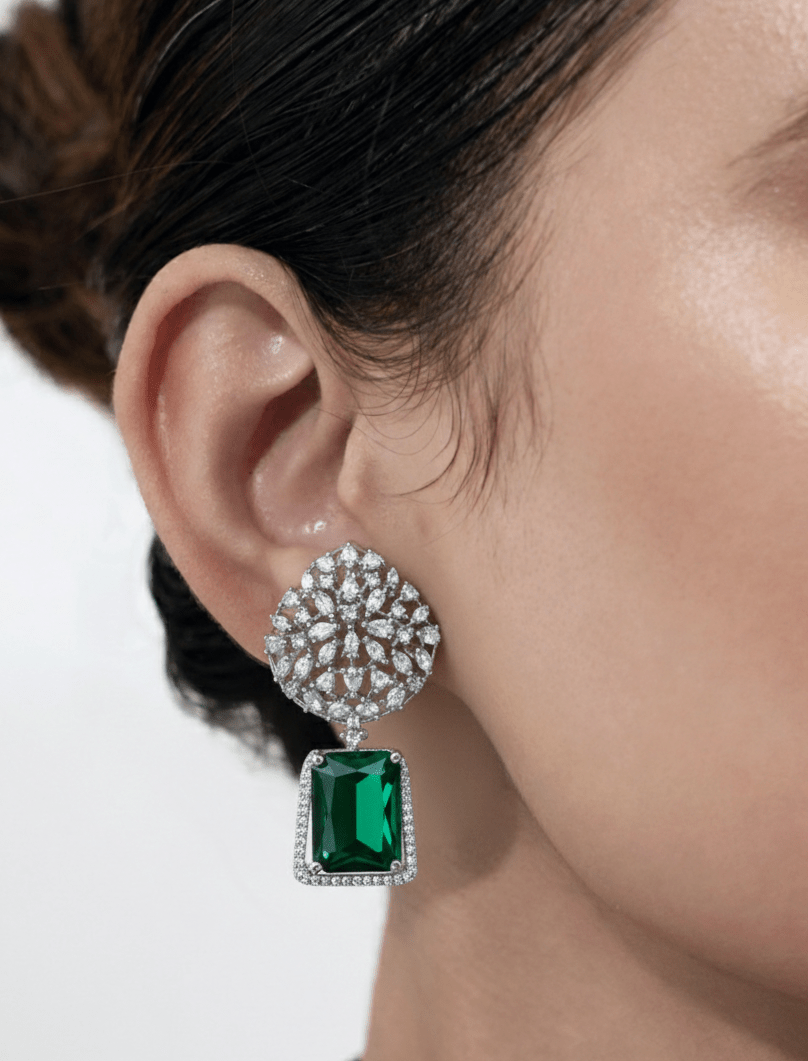 Emerald Diamond Rajsi Earrings - Suramya