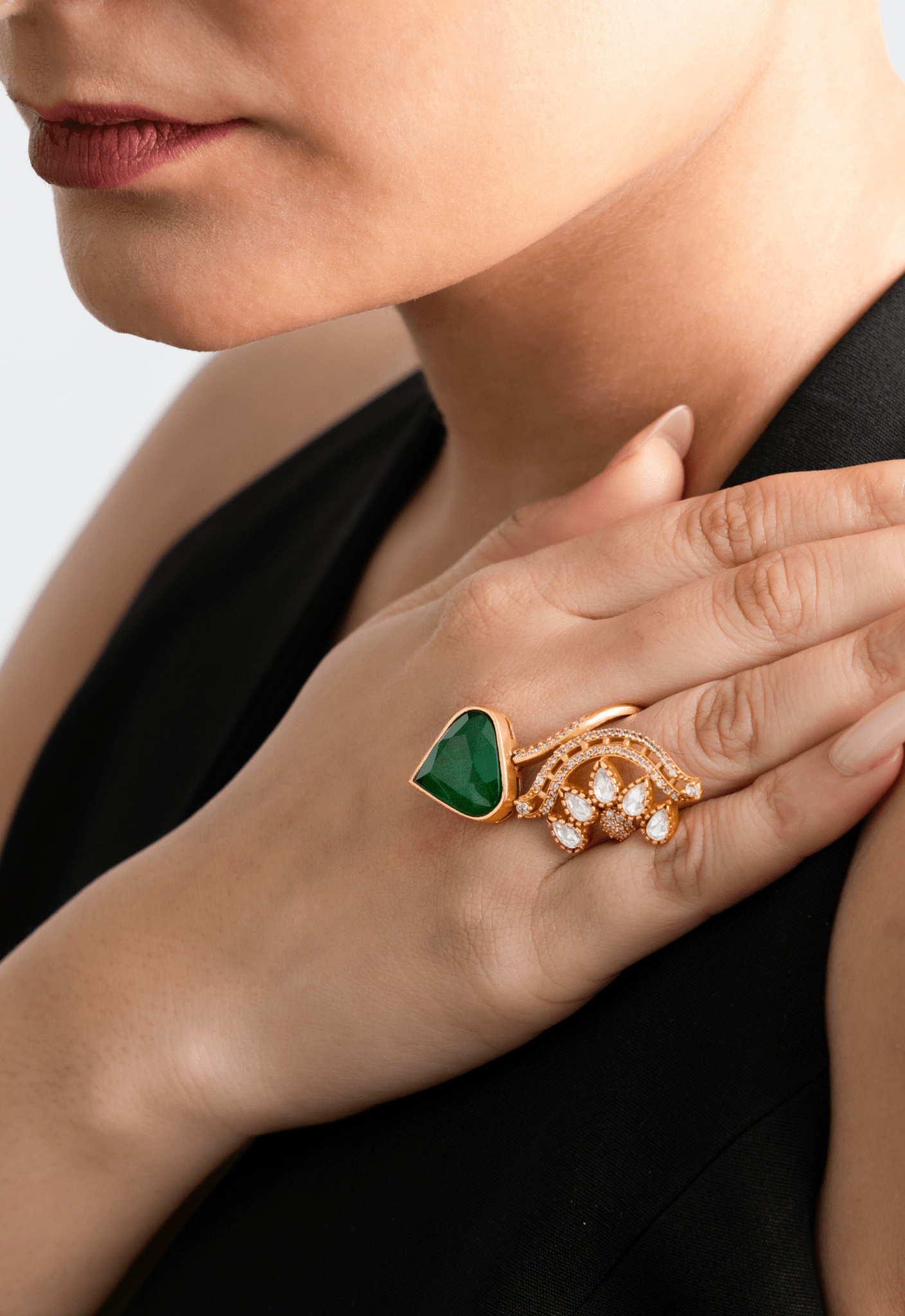 Emerald Wave Statement Ring - Suramya
