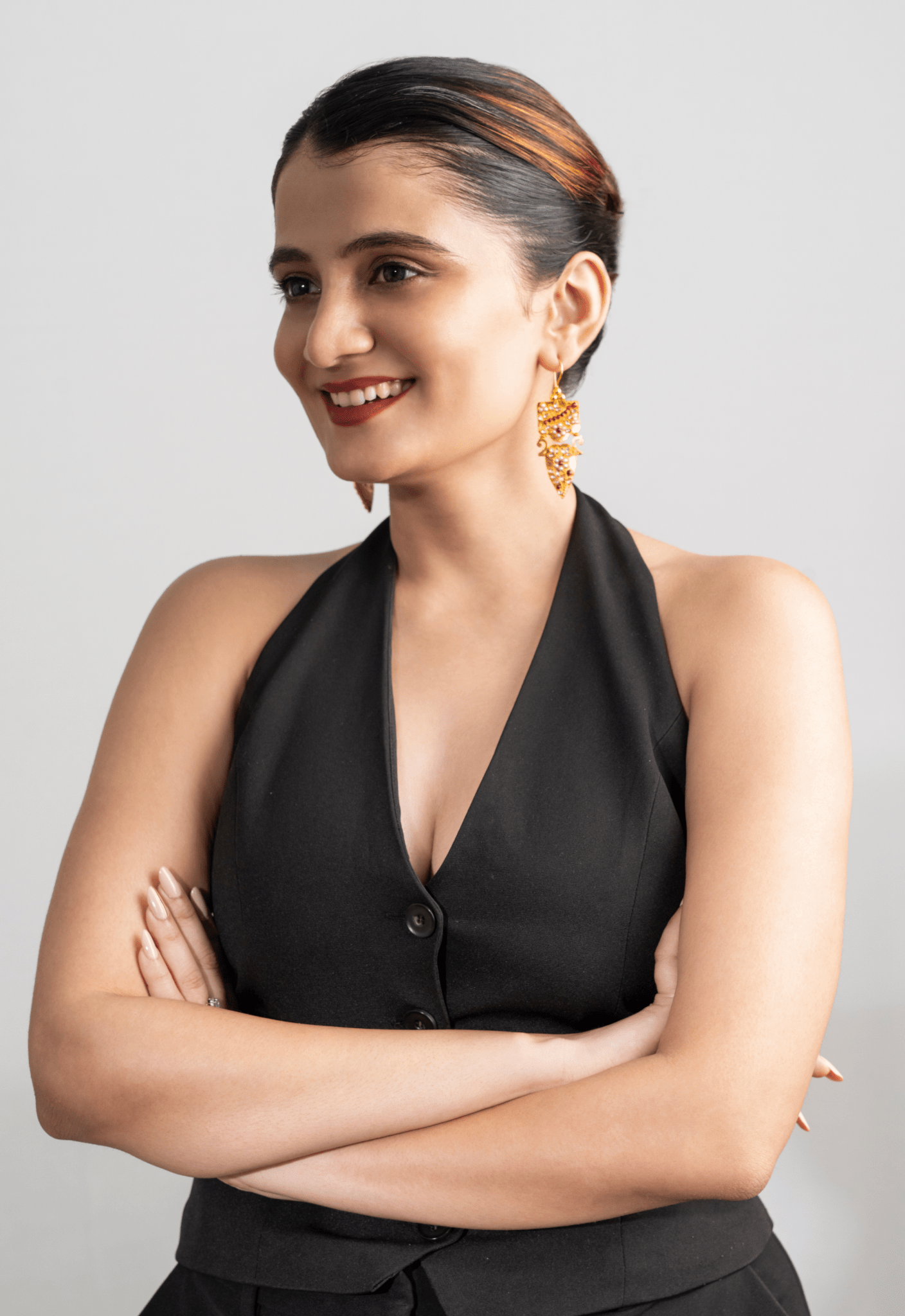 Gulnaar Earrings - Suramya