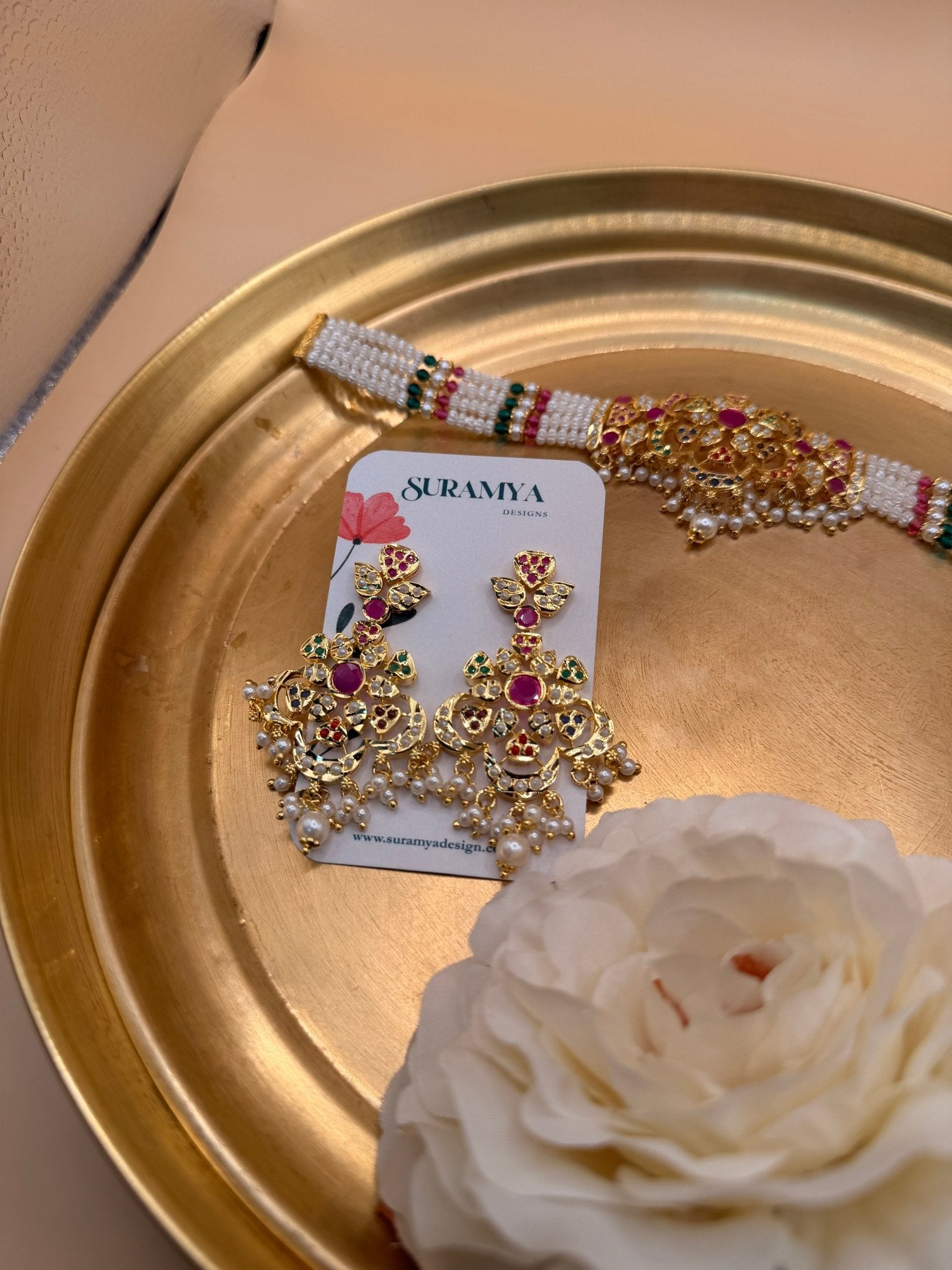 Jadua Navratan Floral Motif Pearl Choker Necklace - Suramya