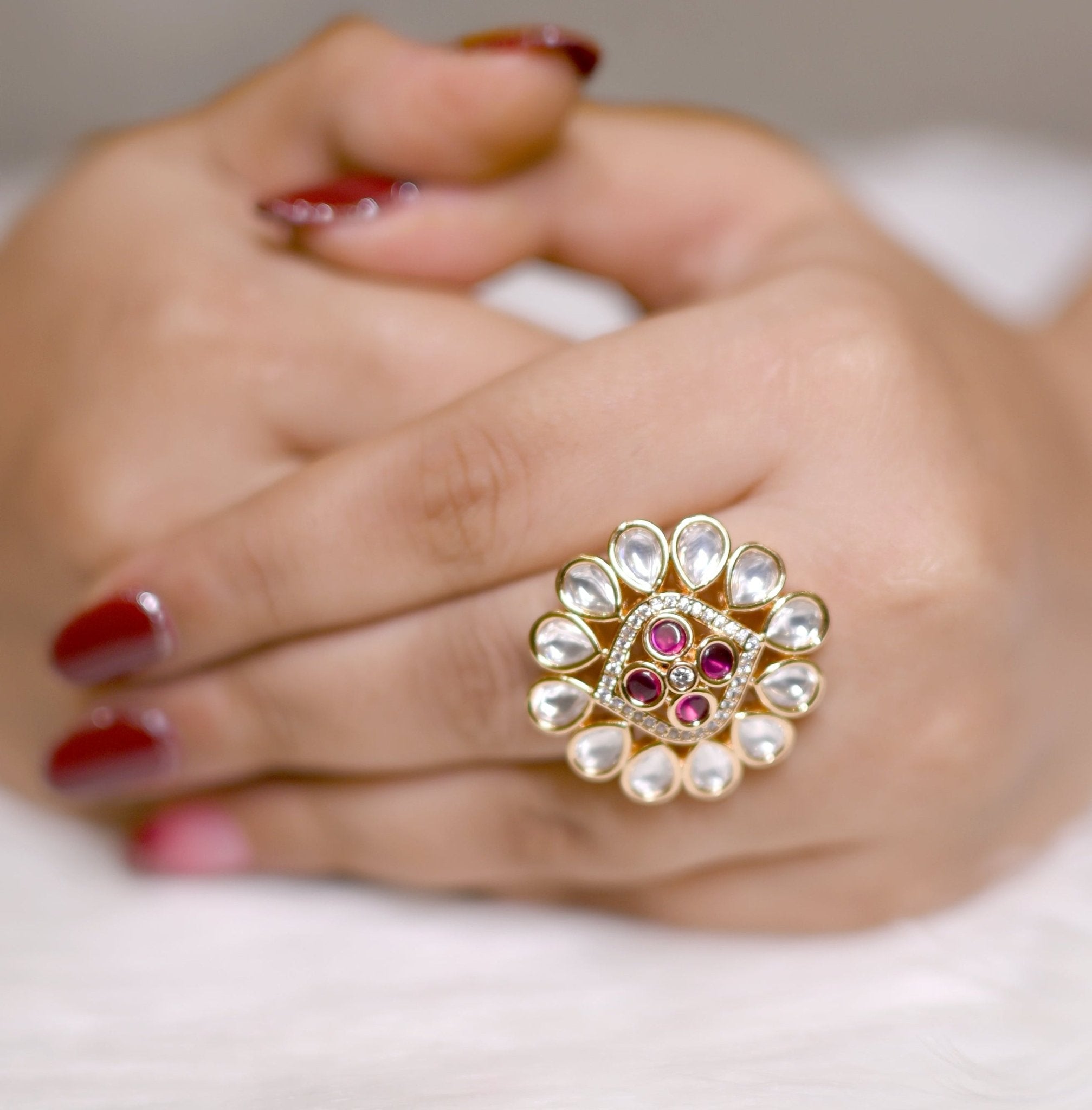 Kundan Rosette Royale Ring - Suramya