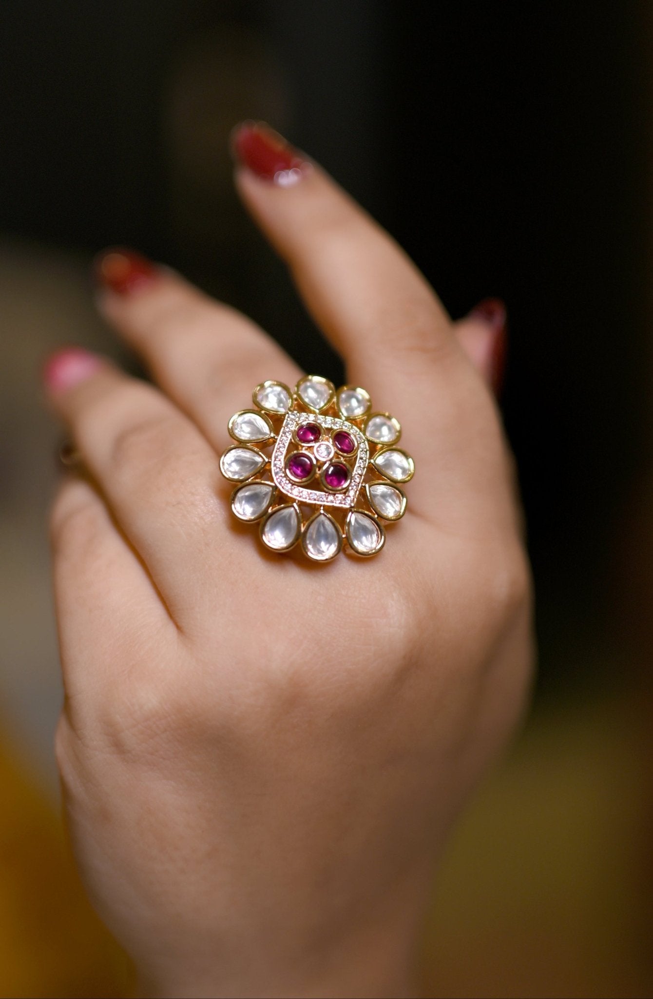 Kundan Rosette Royale Ring - Suramya