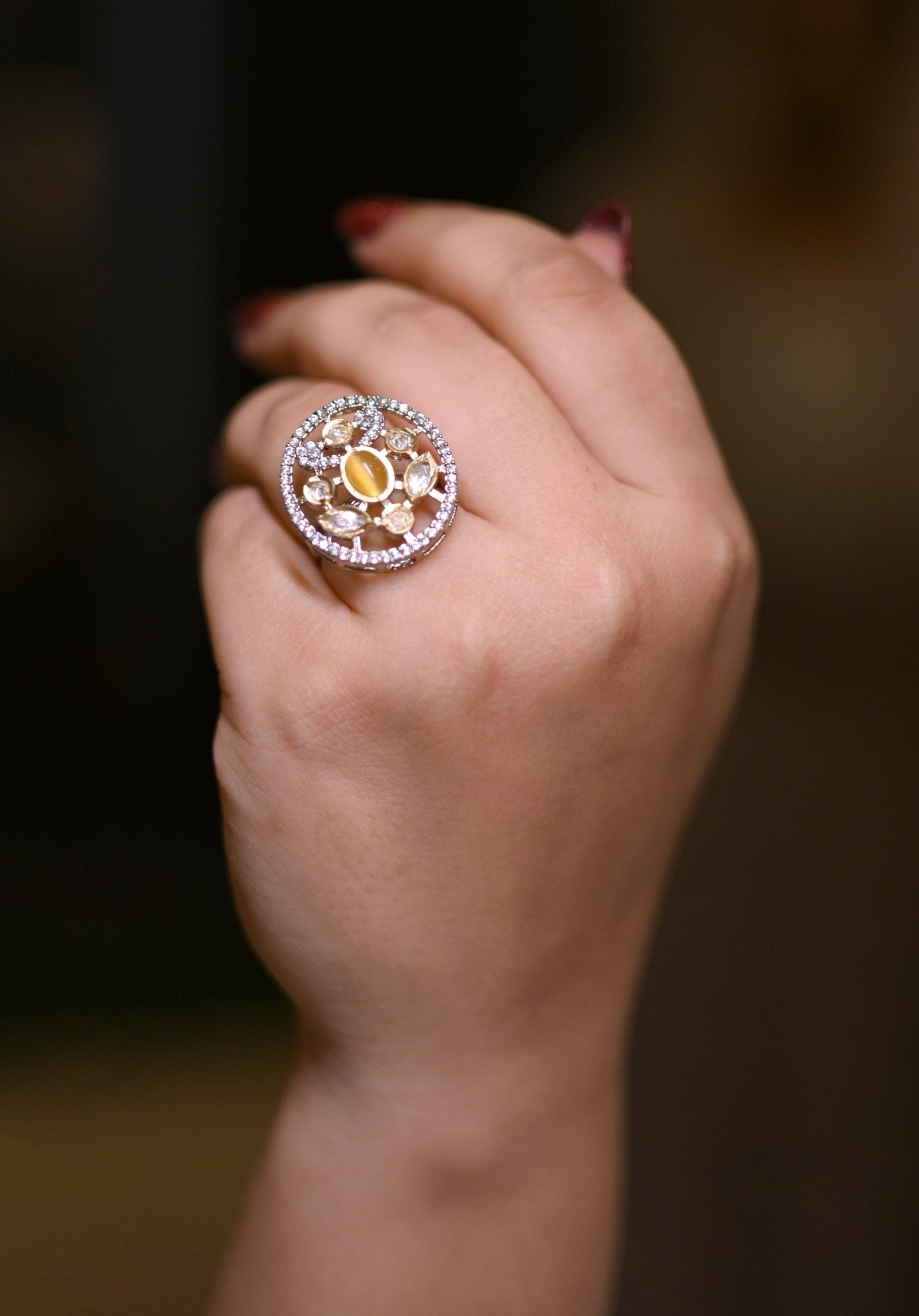 Kundan Solar Radiance Ring - Suramya