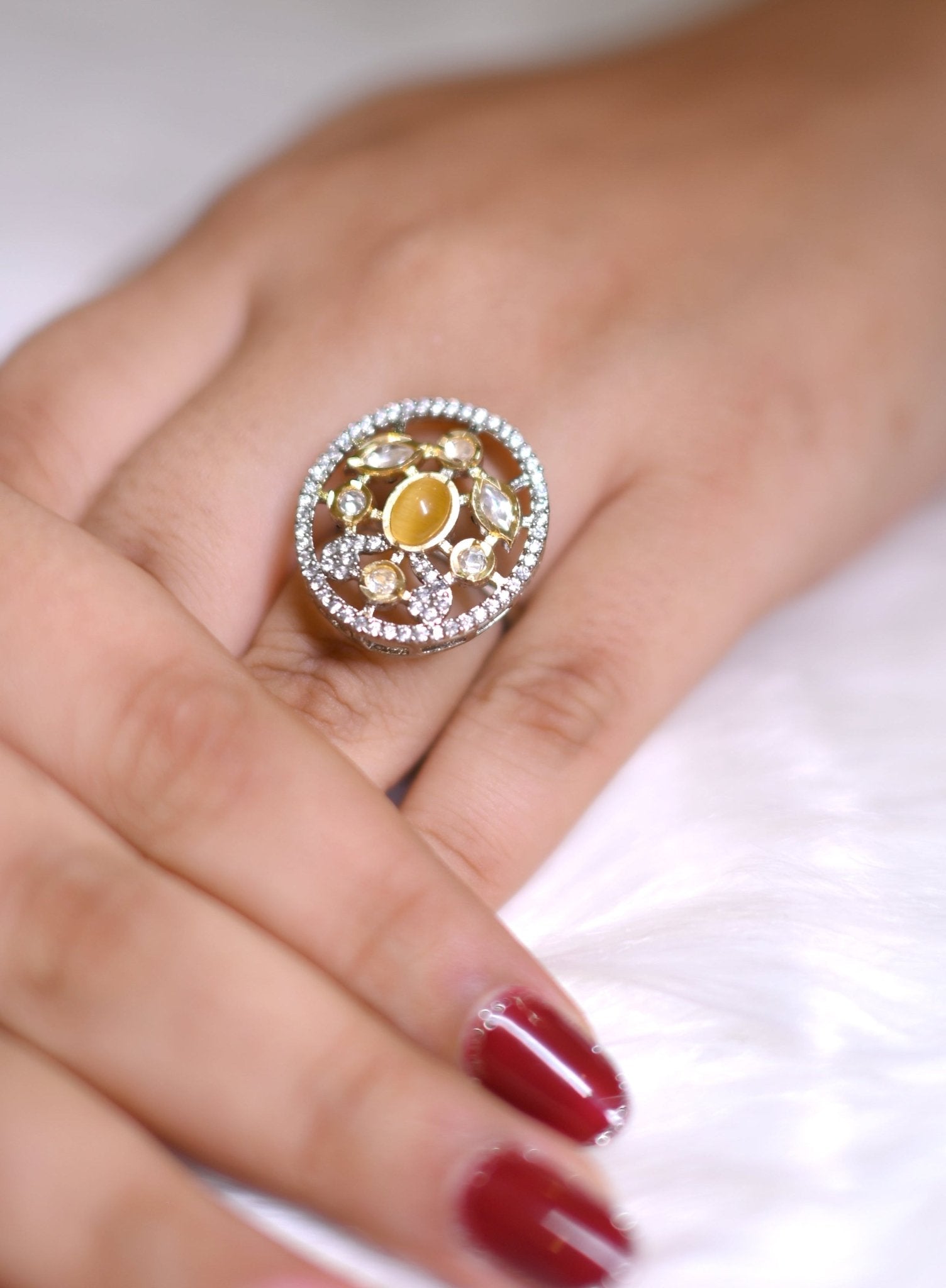 Kundan Solar Radiance Ring - Suramya