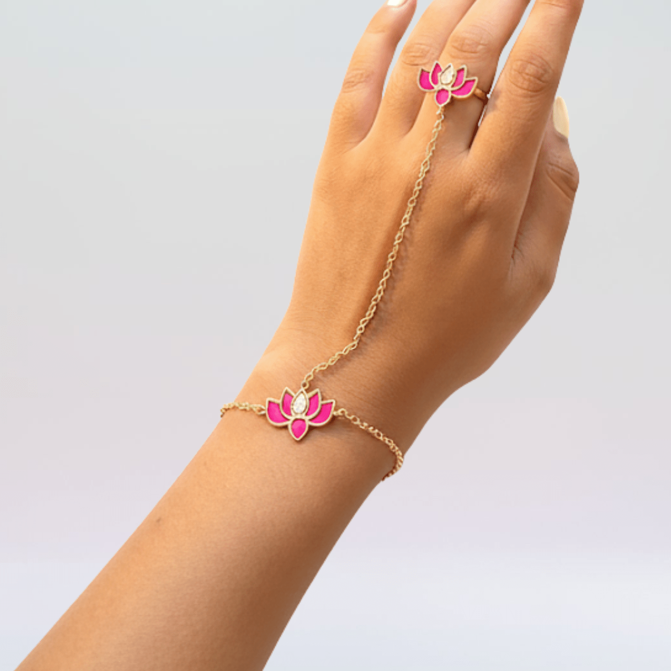 Lotus Hand Chain - Suramya