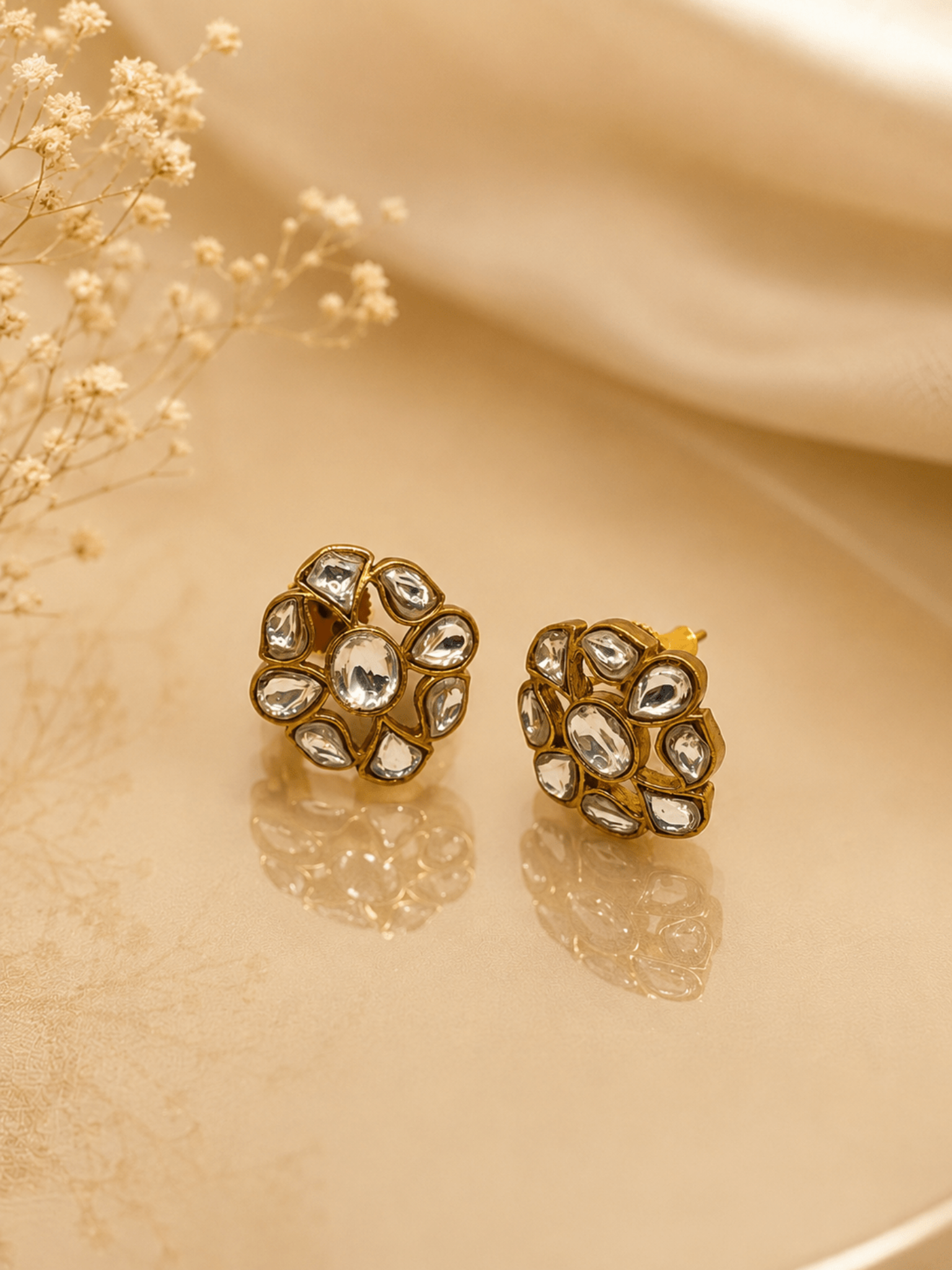 Noor Studs – Handcrafted Kundan Floral Earrings - Suramya Designs