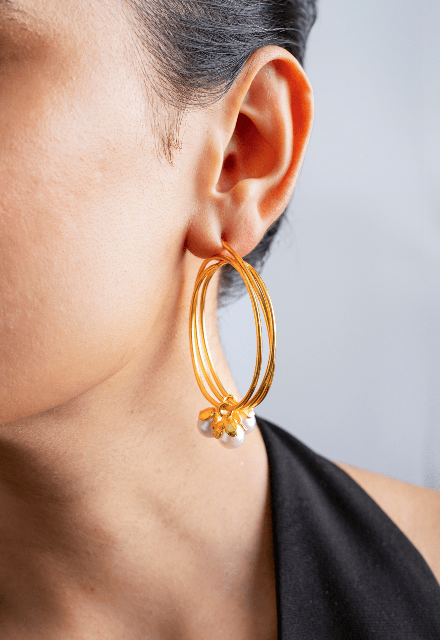 Pearl Wire Hoops - Suramya