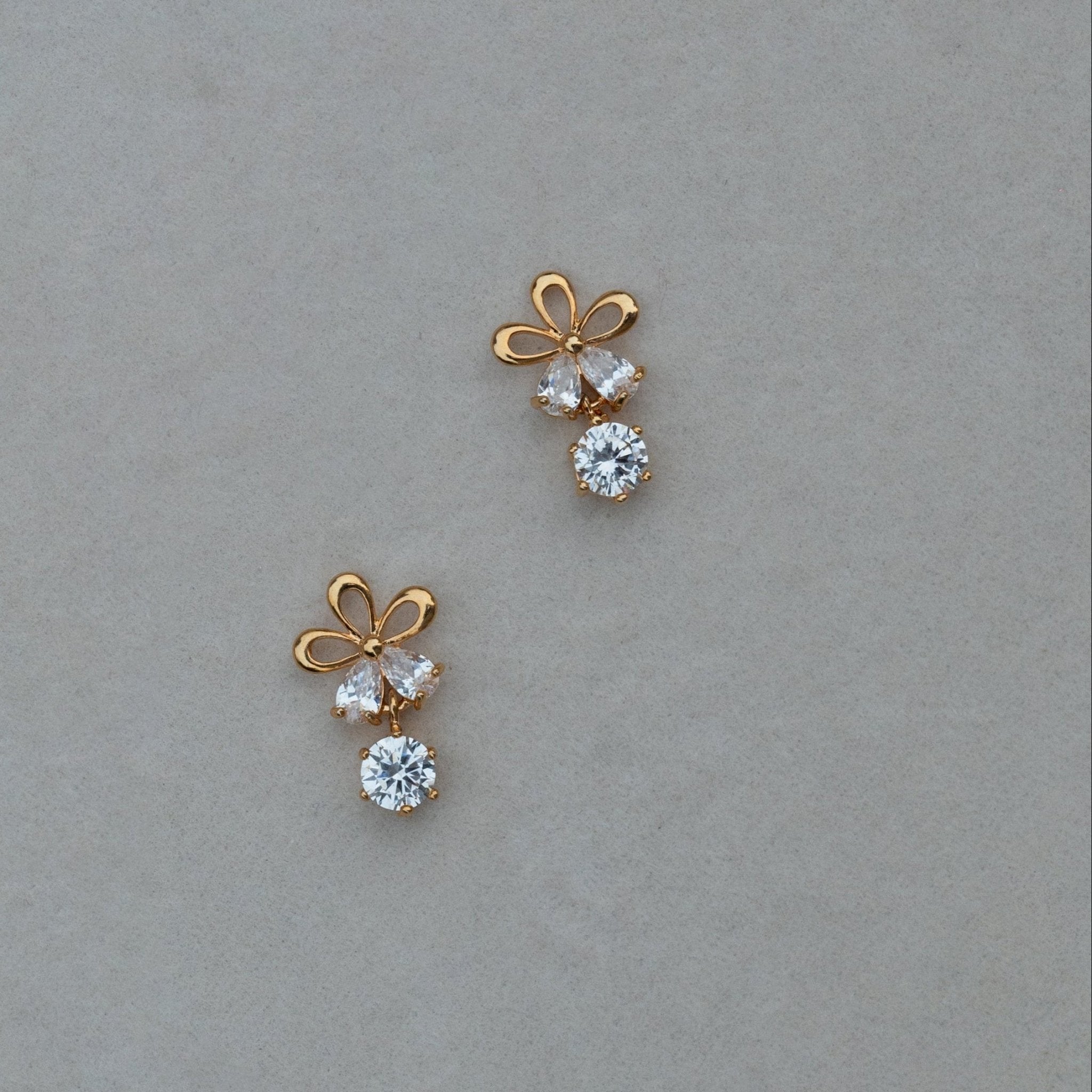 Petite Floral Studs - Suramya