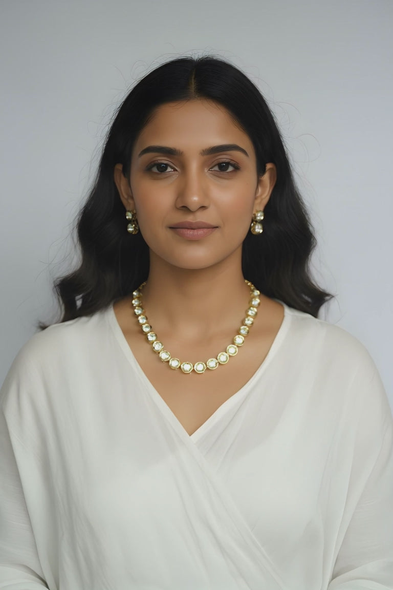 Classic Rajwada Kundan Set-in Oval, teardrop and round