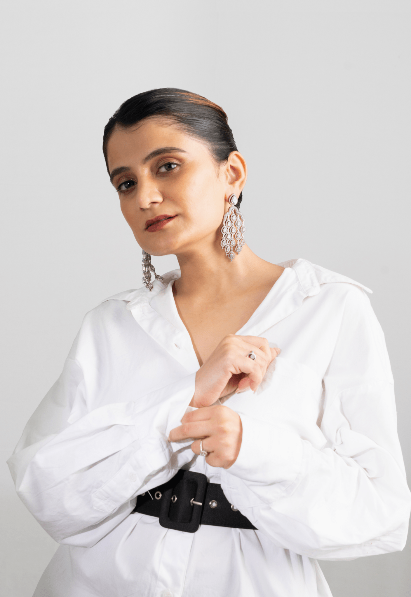 Zeeni long earrings - Suramya